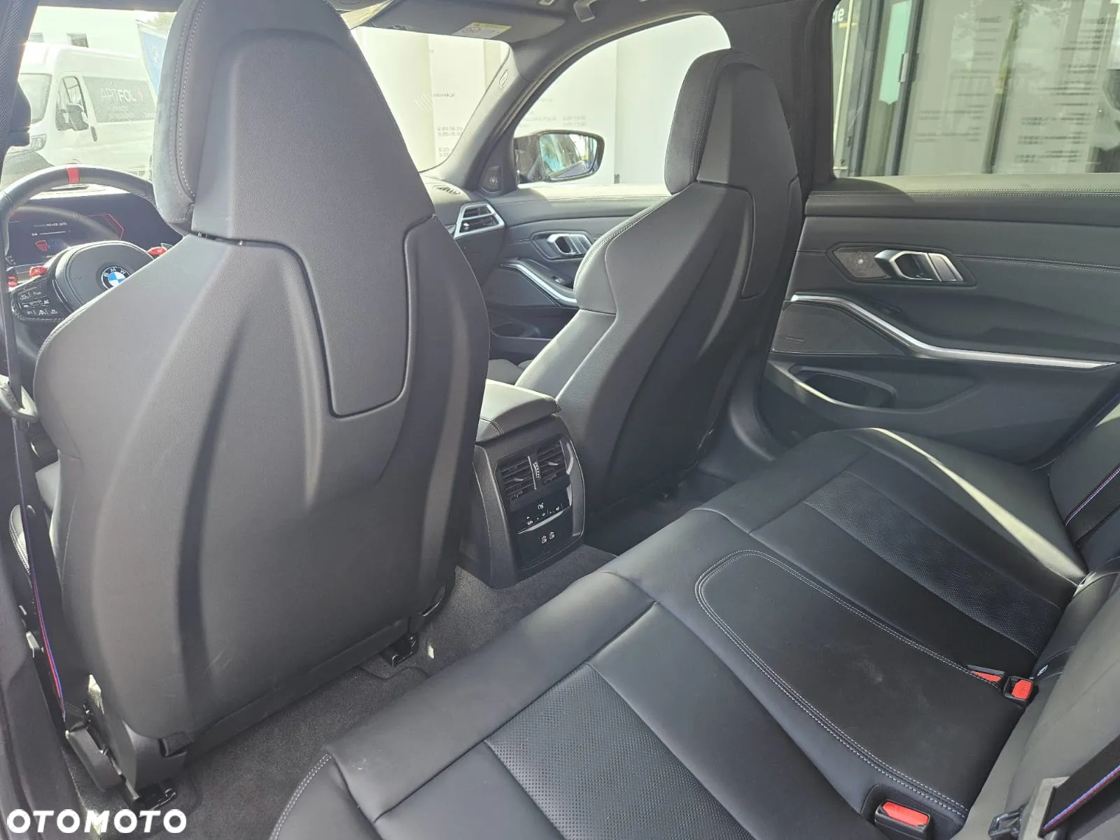BMW M3 Competition M xDrive - 16