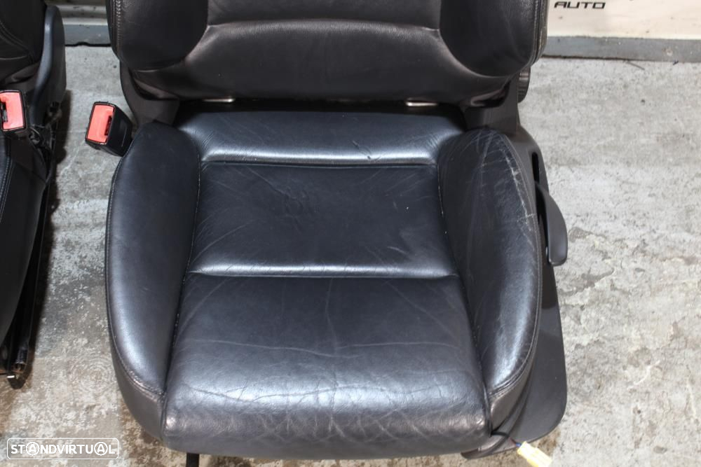 Bancos Audi A3 8P de 5 Portas SLine em Pele - 9