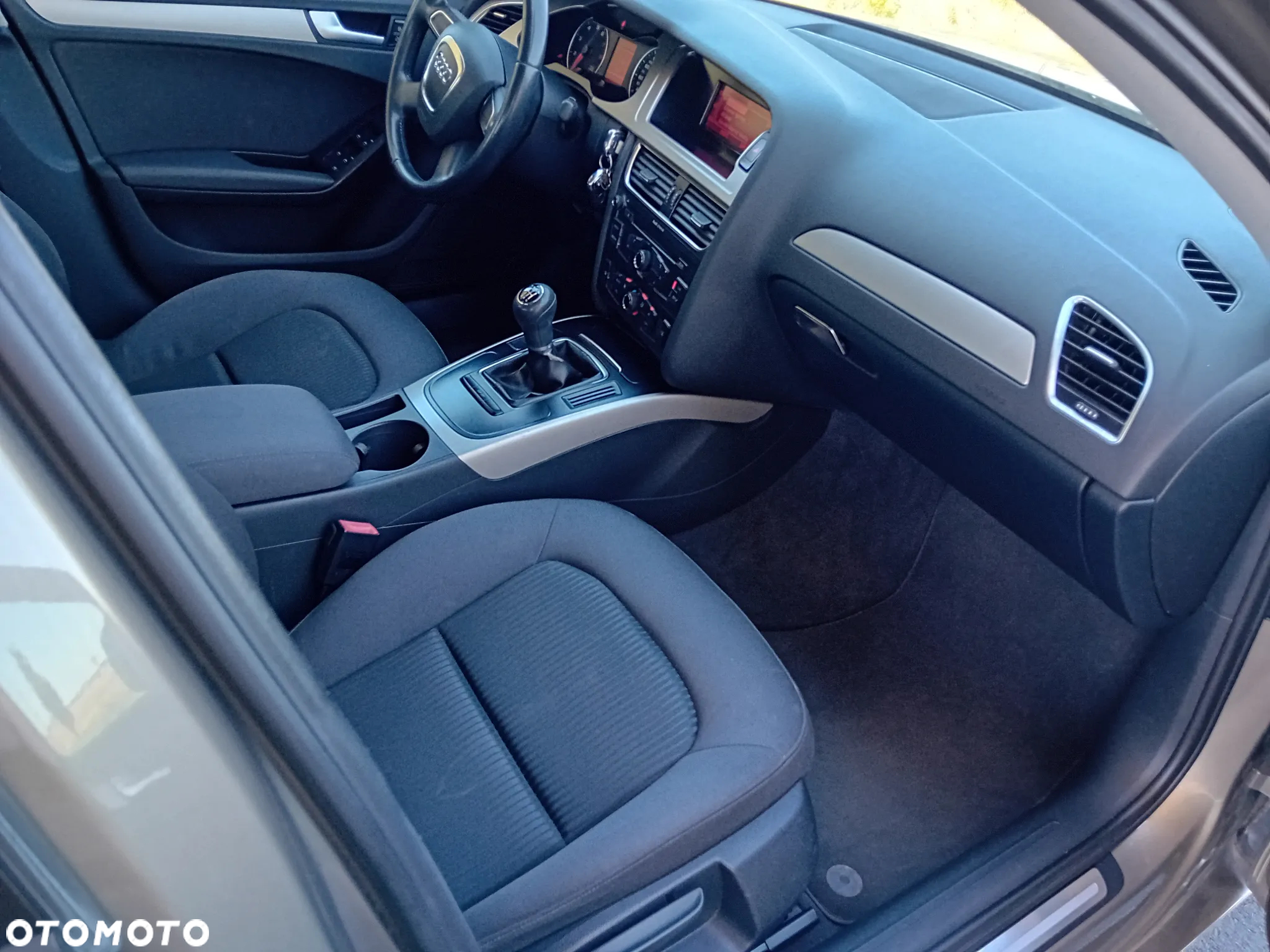 Audi A4 Avant 1.8 TFSI Ambition - 11