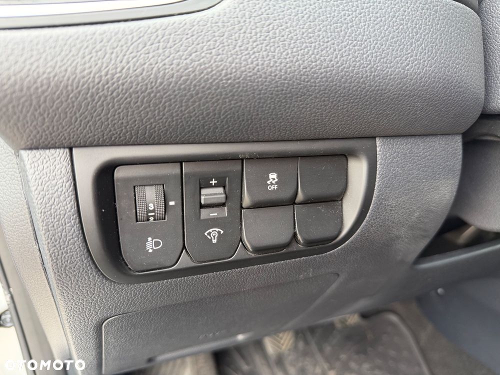 Kia Rio 1.2 Attract - 20