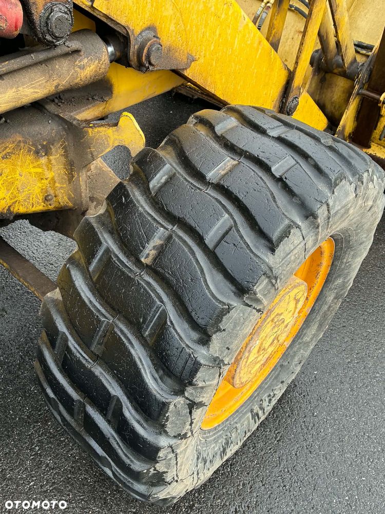 JCB 3CX - 7