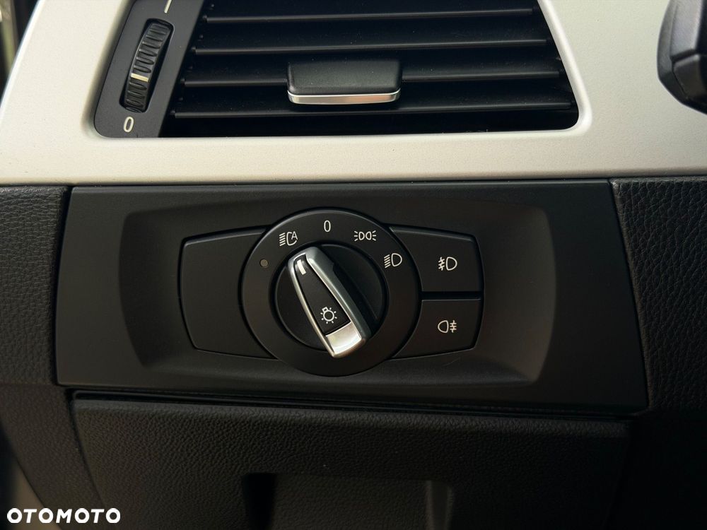 BMW Seria 3 - 24