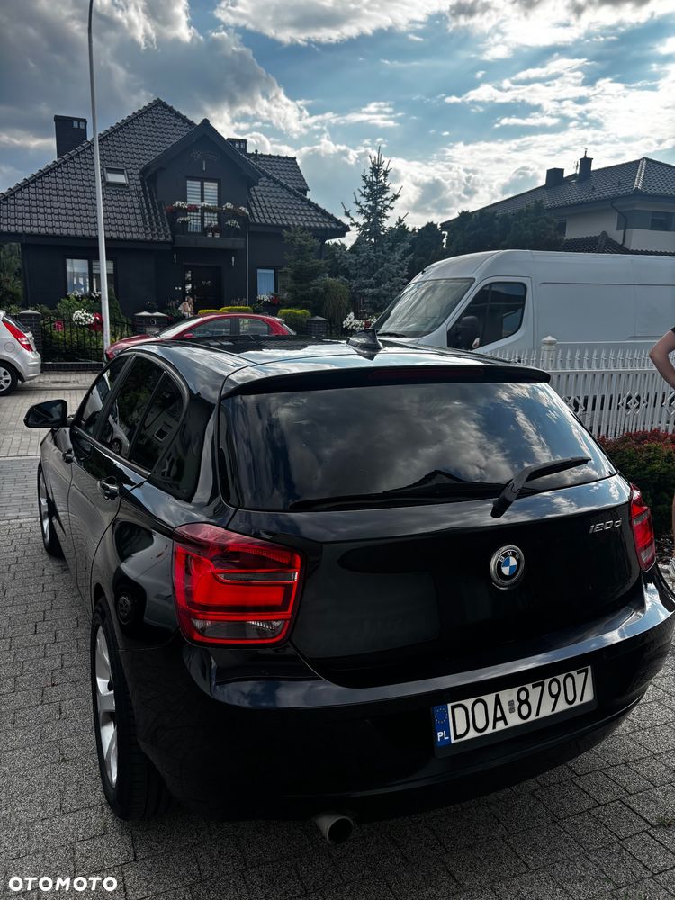 BMW Seria 1 120d - 3