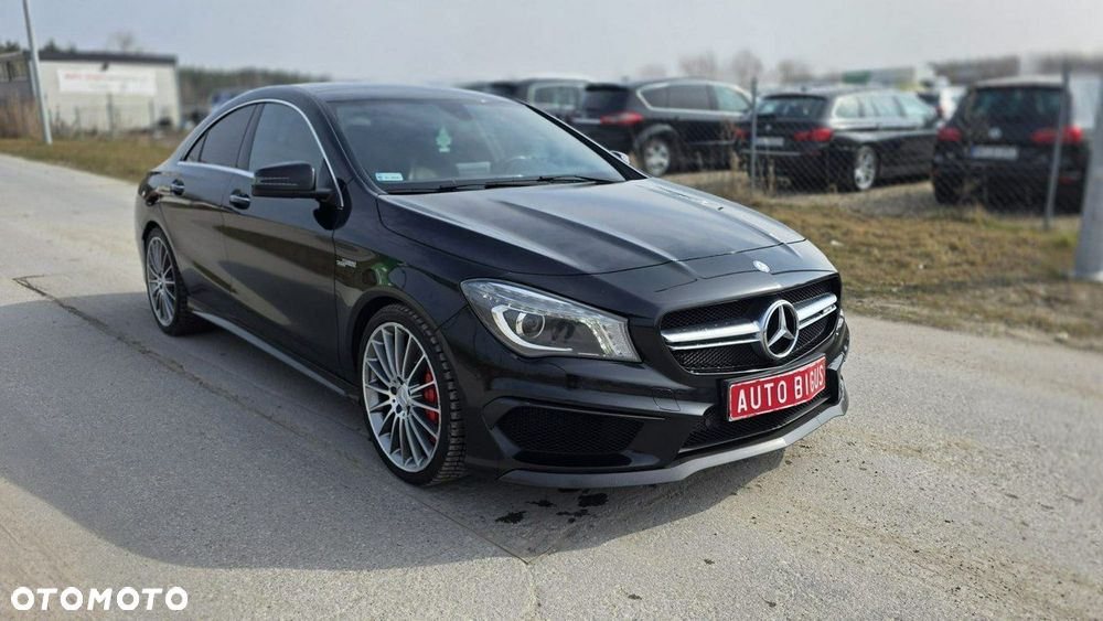 Mercedes-Benz CLA - 4