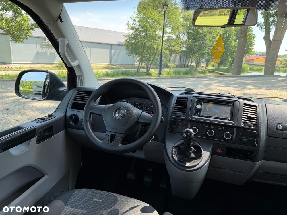 Volkswagen Transporter - 19