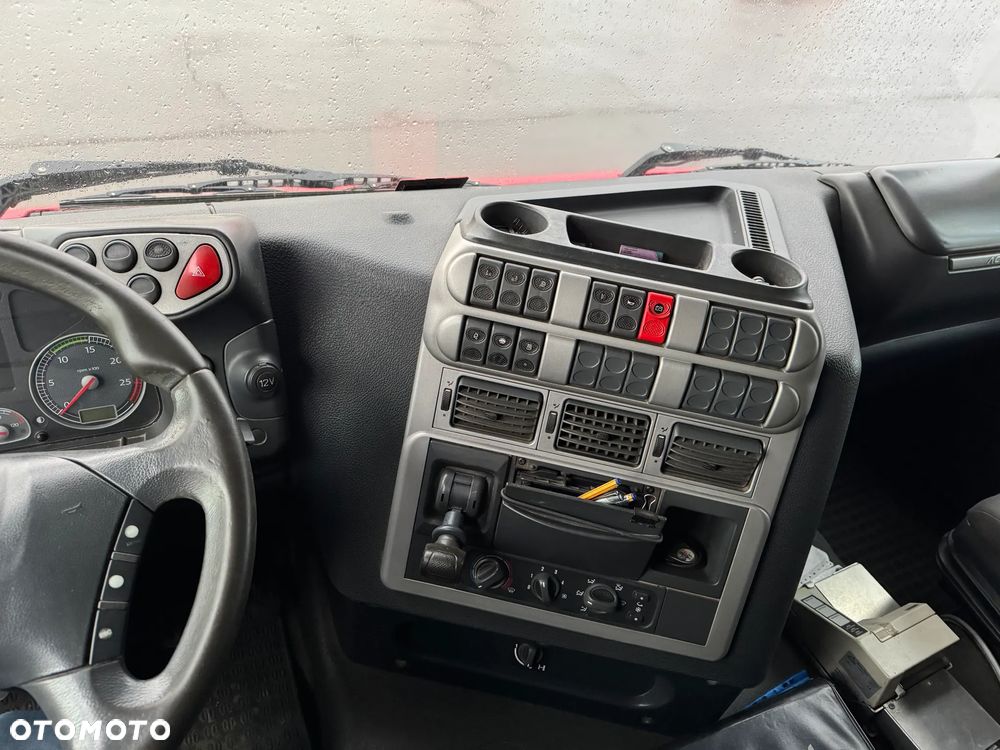 Iveco STRALIS - 15