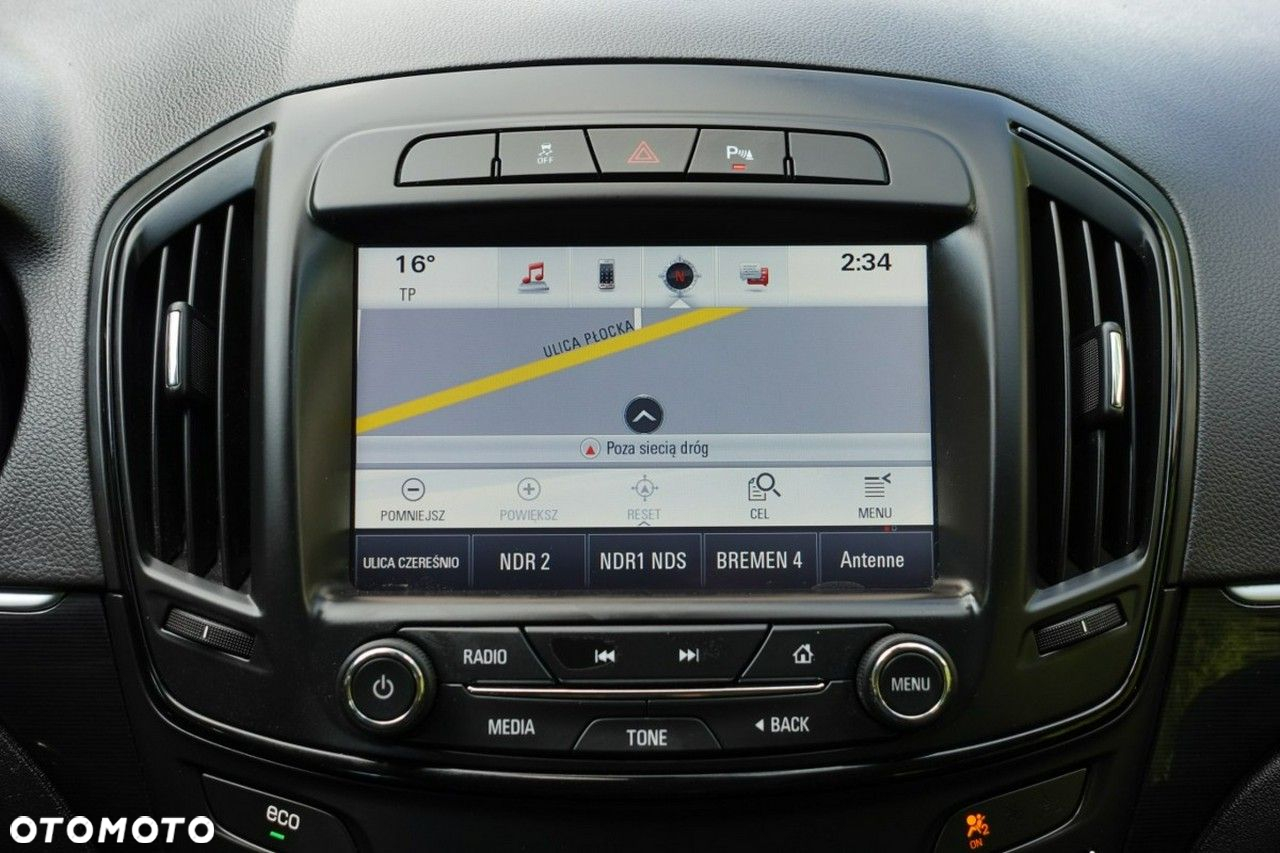 Opel Insignia - 15