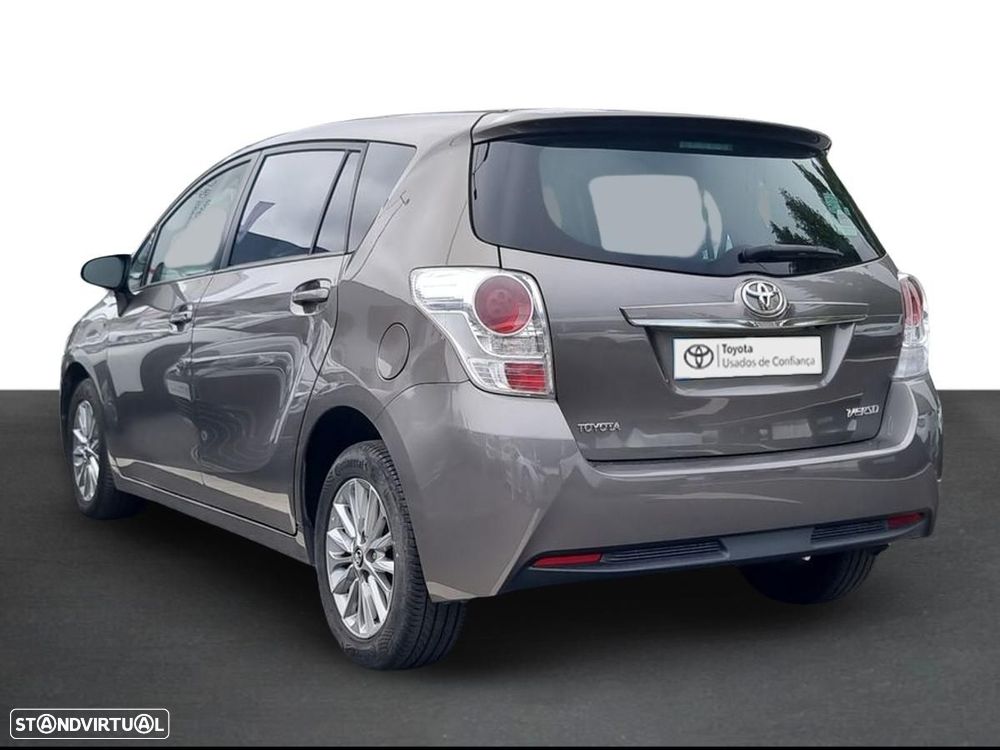 Toyota Verso 1.6 D-4D Comfort - 3