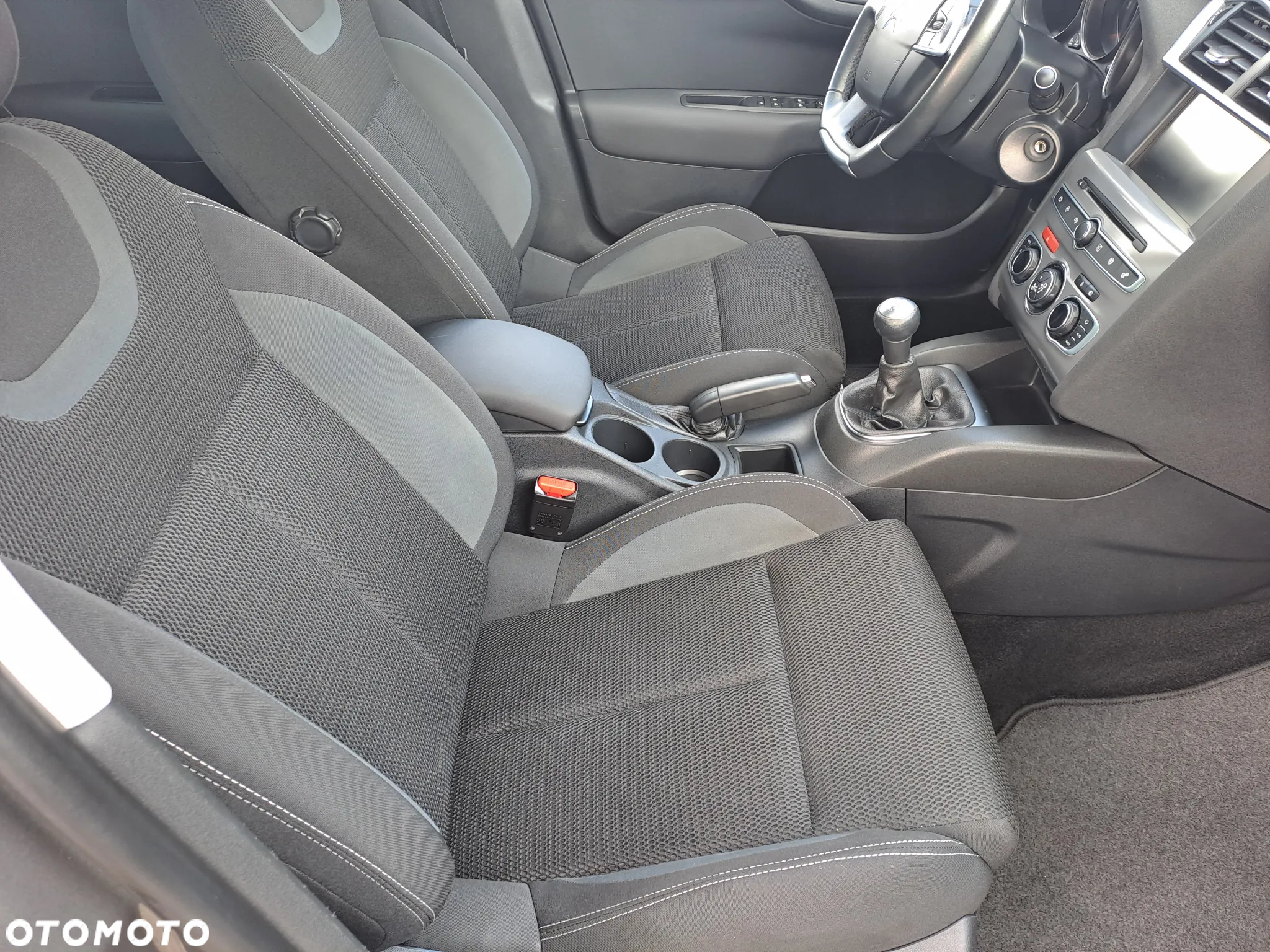 Citroën C4 - 13