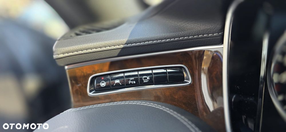 Mercedes-Benz Klasa S 400 4-Matic 7G-TRONIC - 23