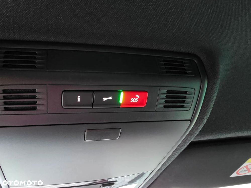 Skoda Fabia 1.0 TSI Monte Carlo - 41