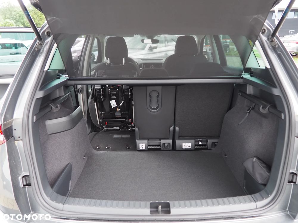 Skoda Karoq 2.0 TDI SCR 4x4 Drive DSG - 18