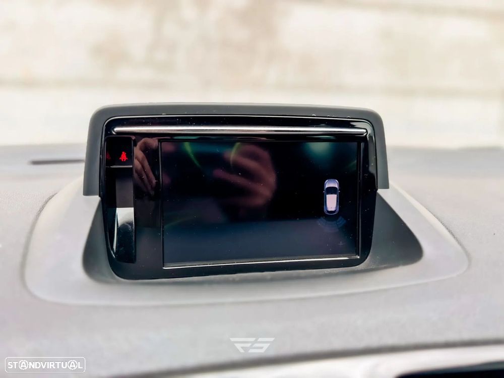 Renault Mégane Coupe 2.0 T RS - 39