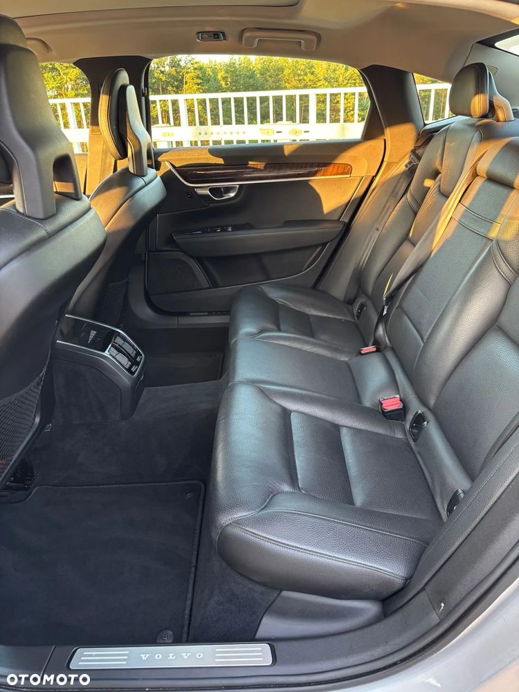 Volvo S90 T5 Momentum - 8