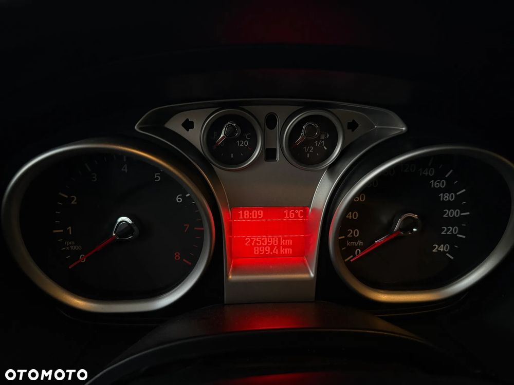 Ford Focus - 17