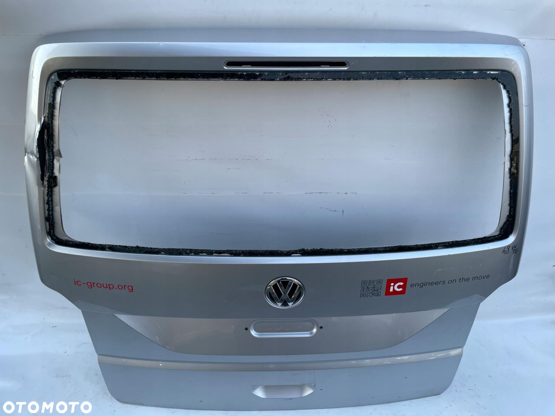 VW Multivan T6 15-21 klapa bagażnika 7E0827105C - 6