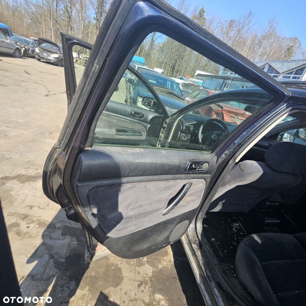 VOLKSWAGEN PASSAT kombi 1999r 1,9 D 66 kW / 90 KM (kod lak: LC9Z) pojazd na części: maska, zderzak, drzwi, szyby, lusterka, chłodnica ... - 6