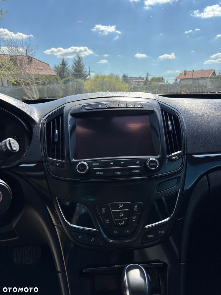 Opel Insignia 2.0 T Cosmo 4x4 EU6 - 19