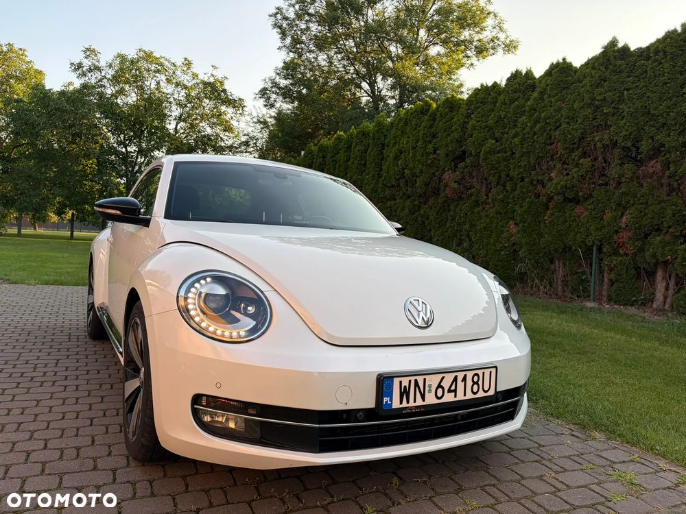 Volkswagen Beetle 2.0 TDI Sport - 2