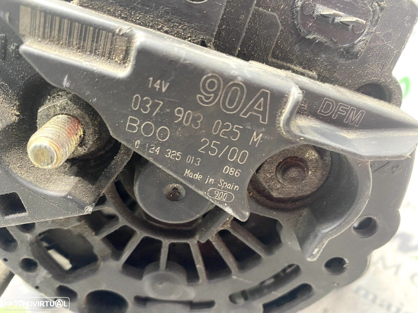 Alternador Volkswagen Caddy Ii Caixa (9K9a) - 2
