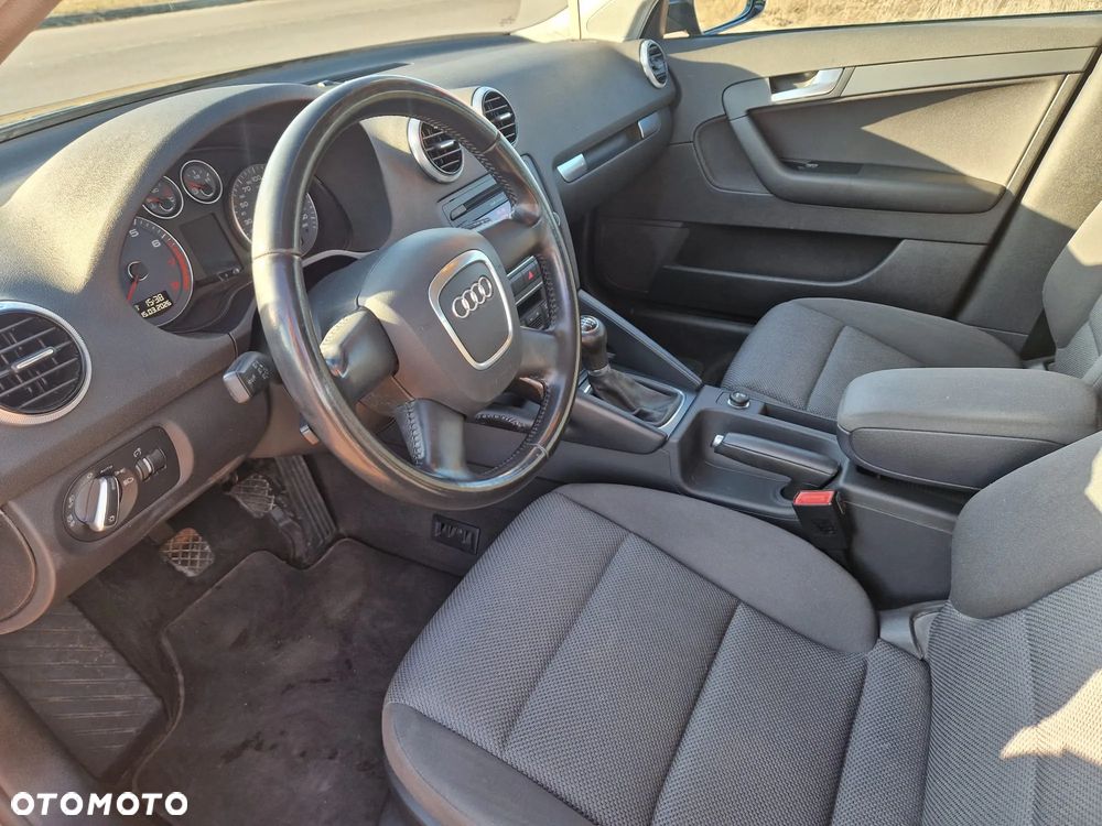 Audi A3 Sportback - 6
