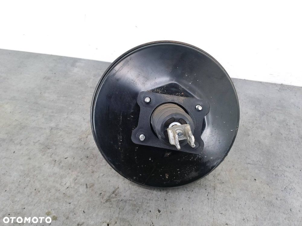 SERWO HAMULCOWE TOYOTA AVENSIS III T27 47200-05240 0204054177  BOSCH - 3