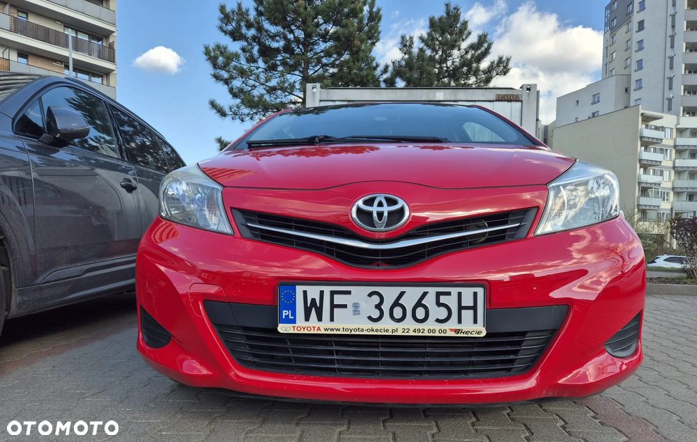 Toyota Yaris 1.33 Premium - 2