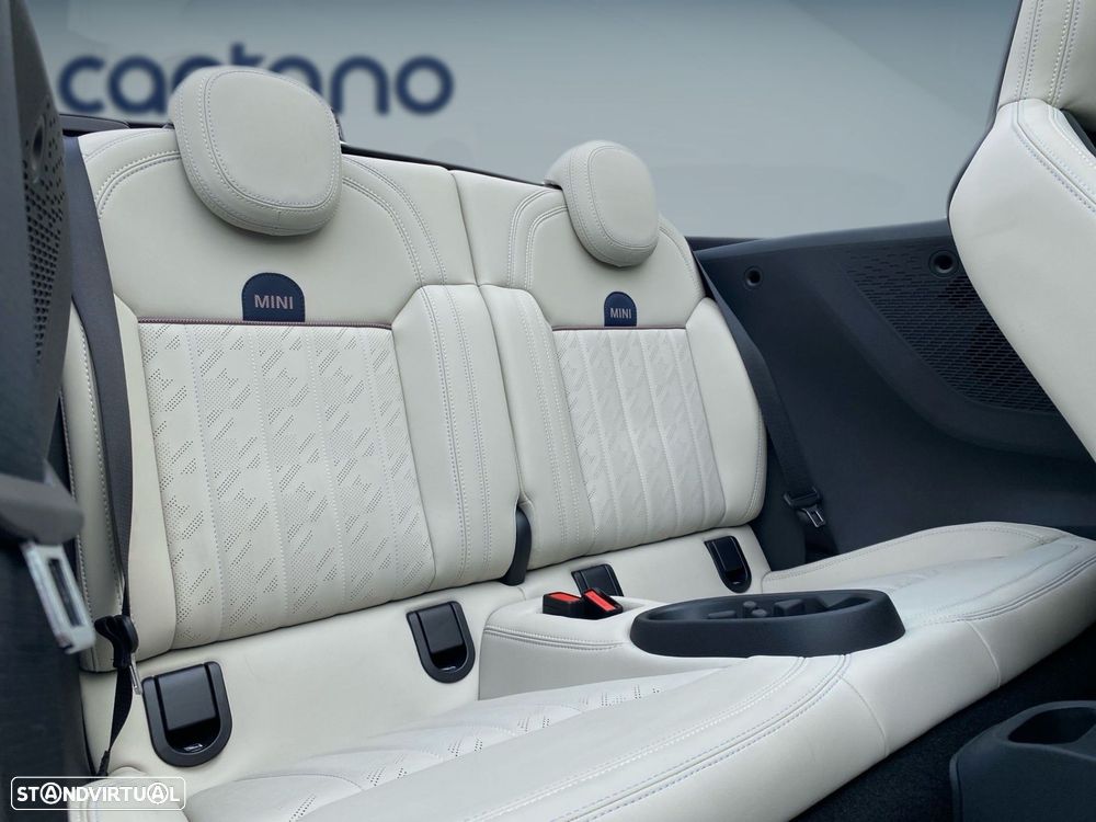 MINI Cabrio C Favoured M - 18