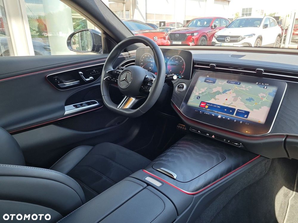 Mercedes-Benz Klasa E 220 d mHEV 4-Matic AMG 9G-Tronic - 15