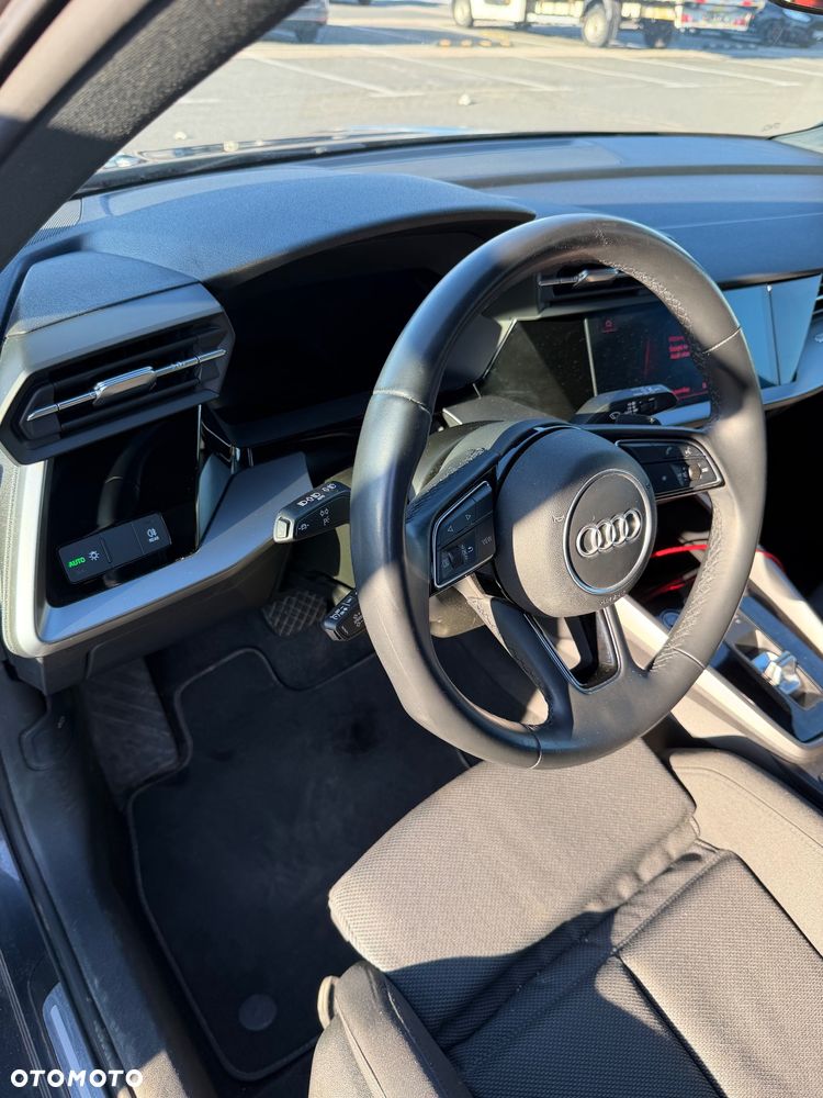 Audi A3 Sportback 35 TFSI mHEV S tronic - 9