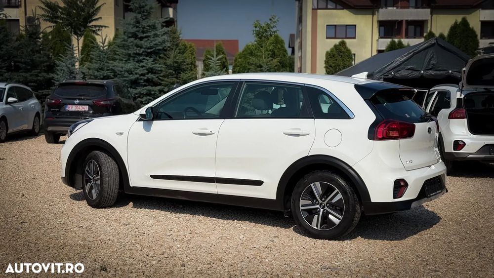 Kia Niro 1.6 GDI HEV 2WD OPF Aut. Vision - 8