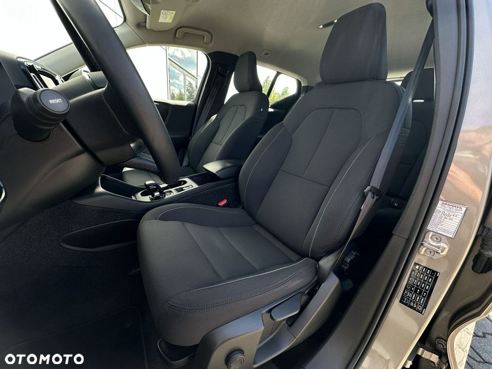 Volvo XC 40 T4 Recharge DKG Inscription Expression - 17