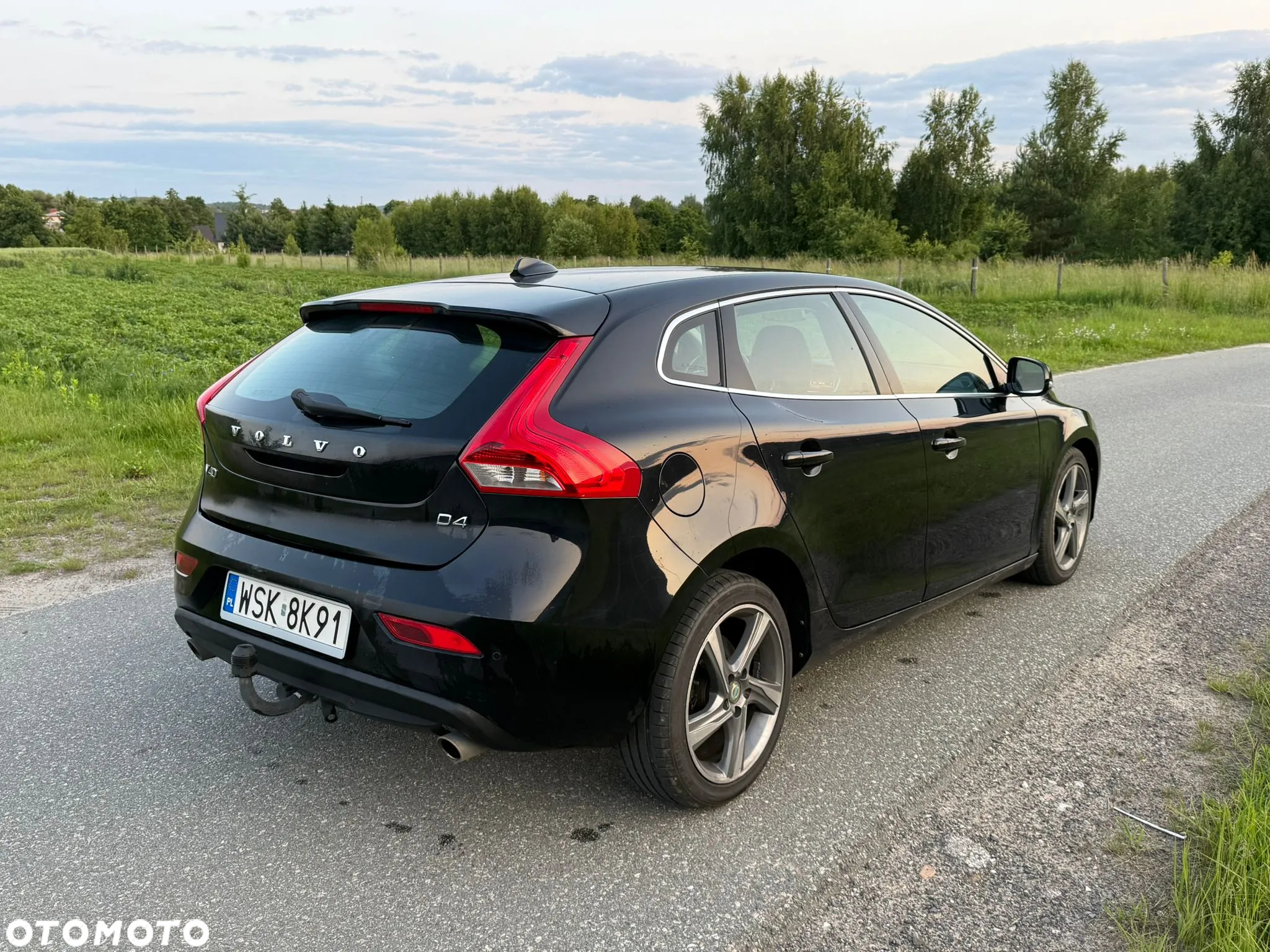 Volvo V40 D4 Drive-E Momentum - 9
