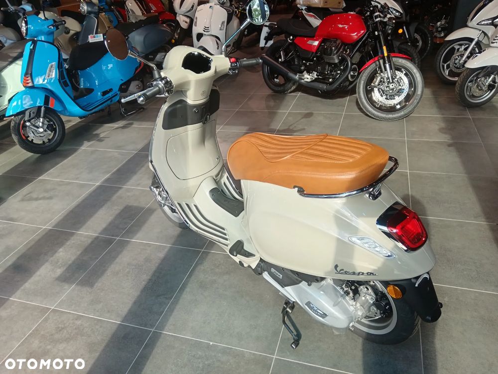 Vespa Primavera - 3