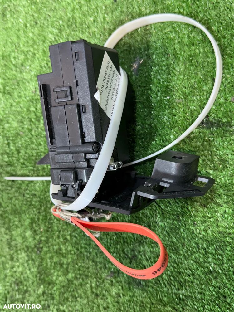 CONTACT CU CHEIE AUDI A4 AVANT 2.0 DIESEL 2009 COD OEM 8K0909131 8K0909131C 2009-2016 - 4