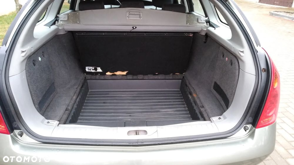Nissan Primera - 9