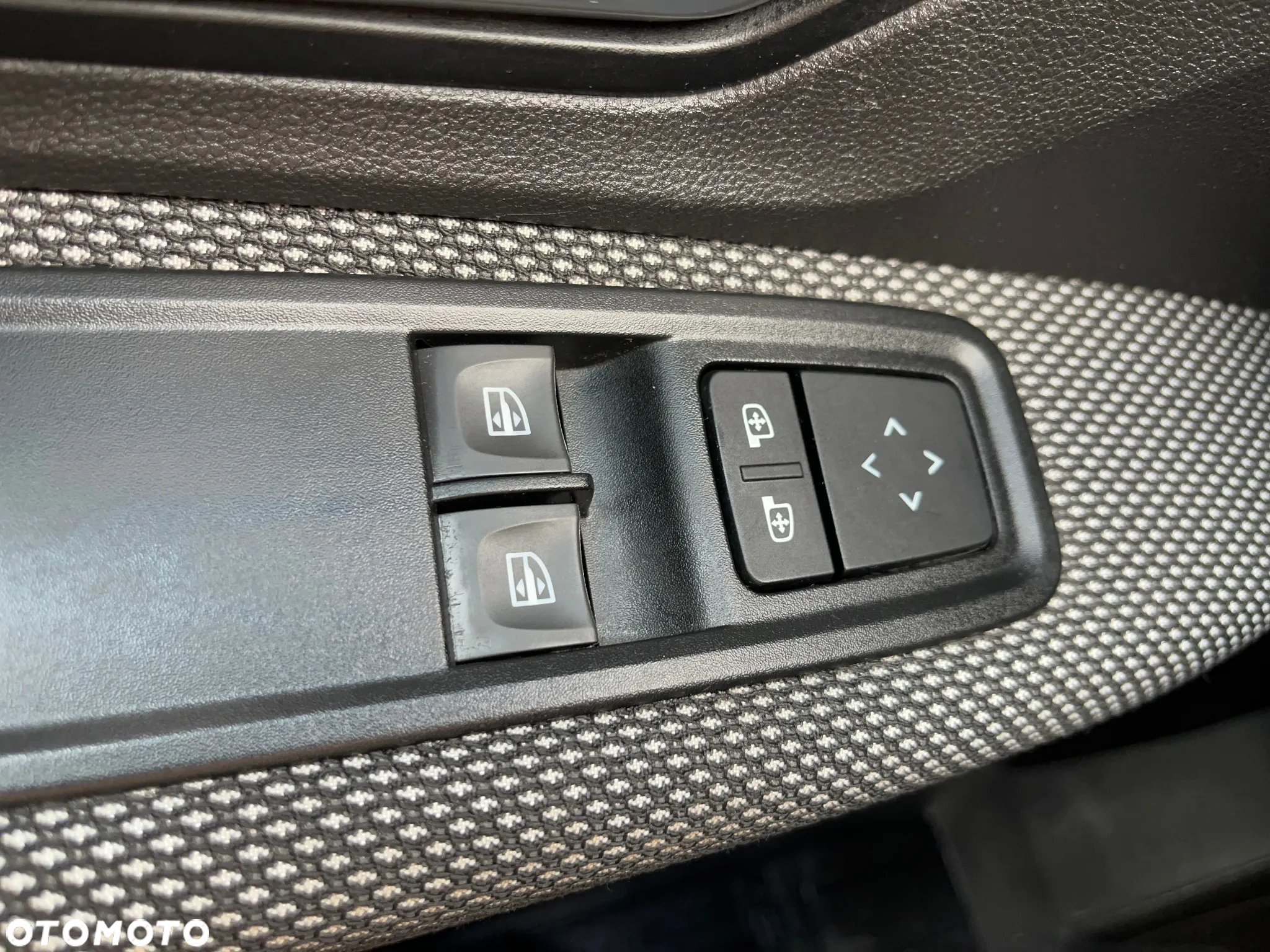 Dacia Sandero Stepway - 12