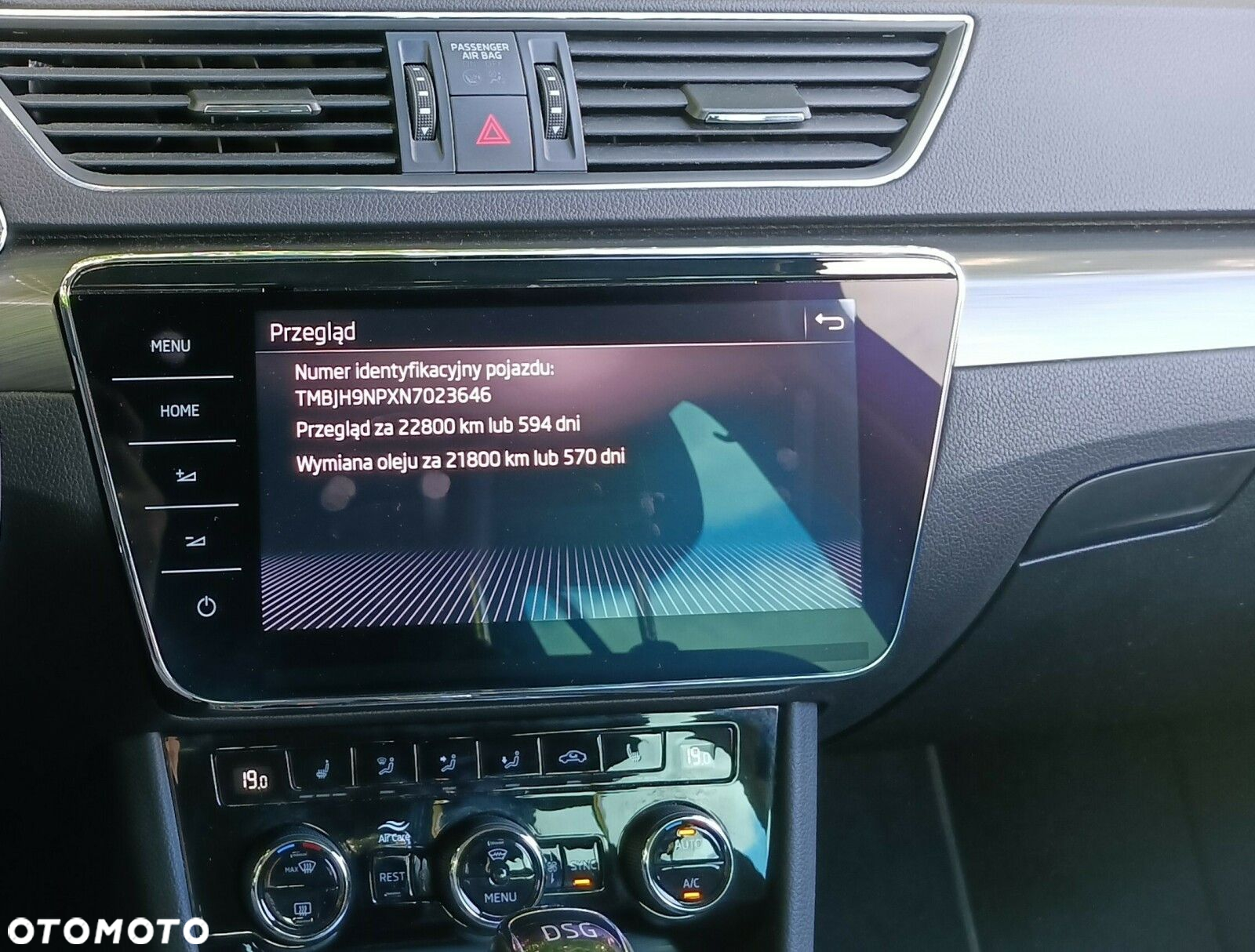 Skoda Superb 2.0 TDI SCR Style DSG - 39