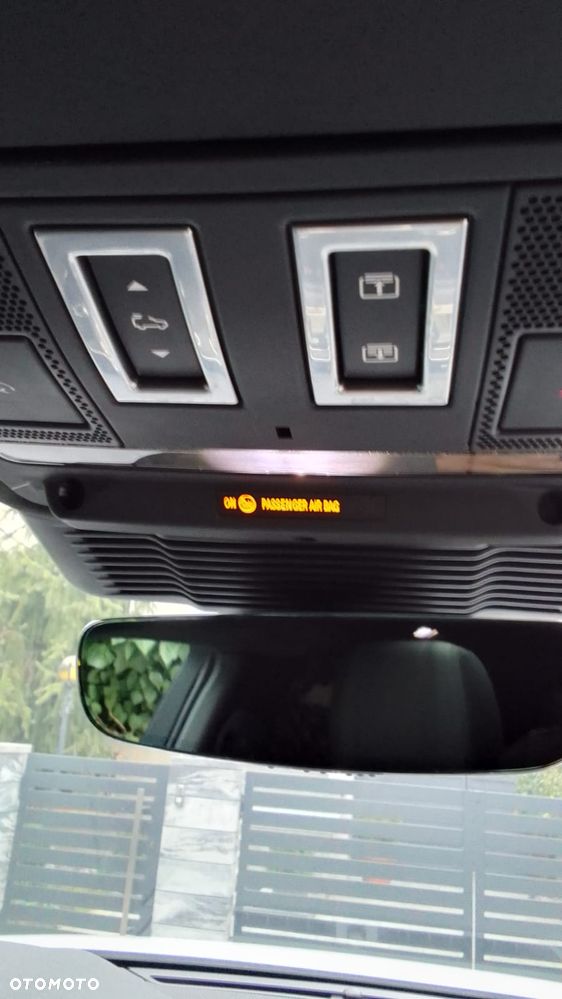 Land Rover Range Rover Evoque P250 R-Dynamic S - 22