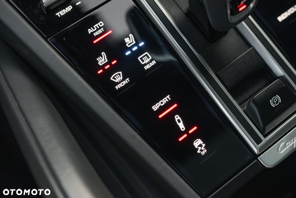 Porsche Cayenne Standard - 20