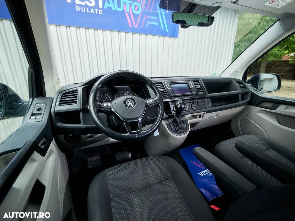 Volkswagen Caravelle KR Comfortline DSG 4M - 11