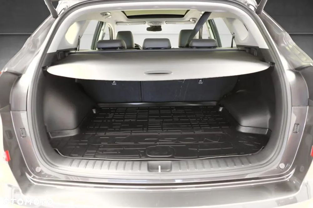 Hyundai Tucson 1.6 CRDi 48V Platinum 2WD DCT - 28