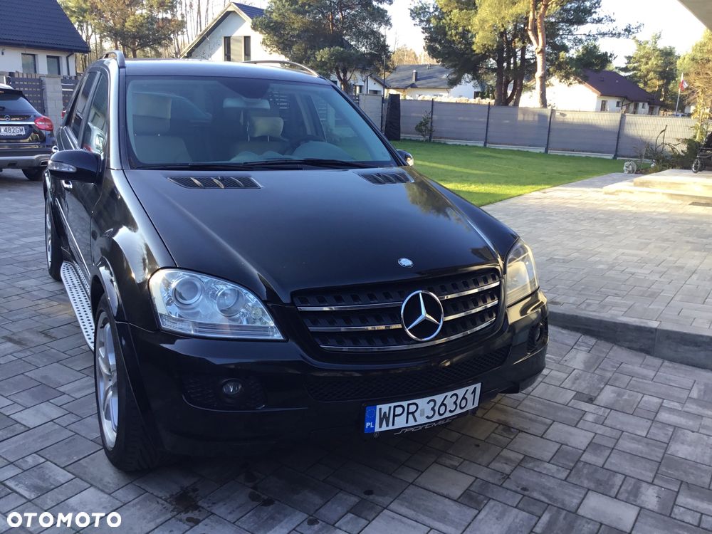 Mercedes-Benz ML - 1