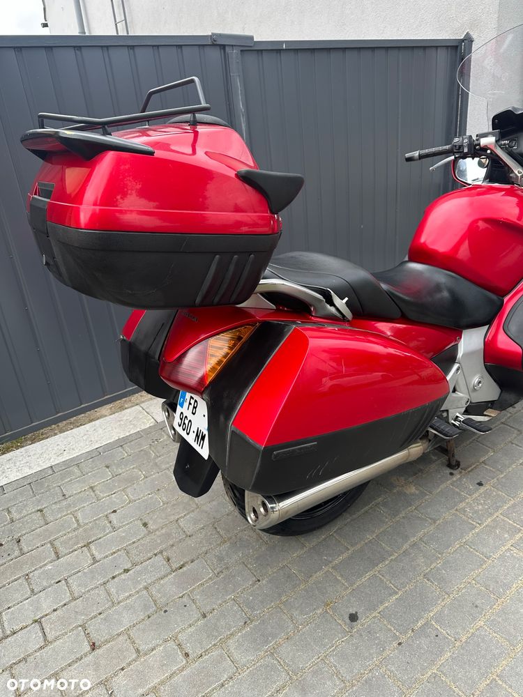 Honda ST - 6