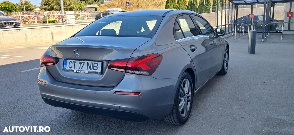 Mercedes-Benz A - 9