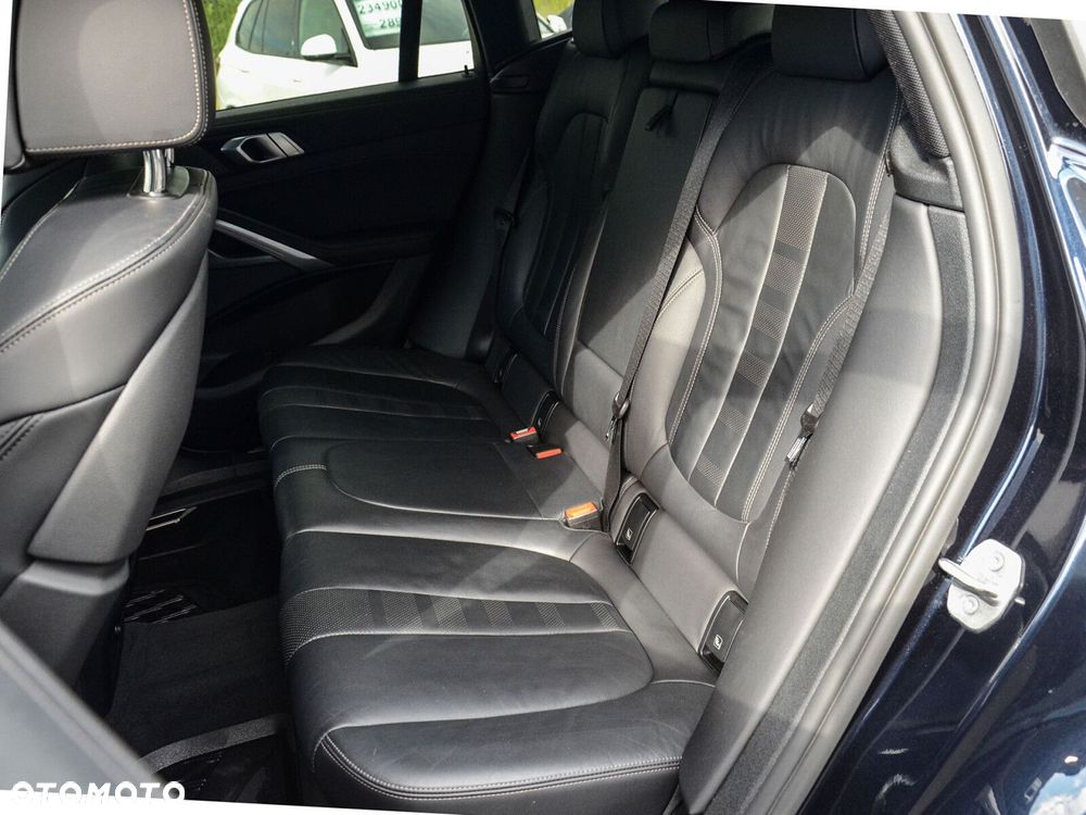 BMW X6 - 36