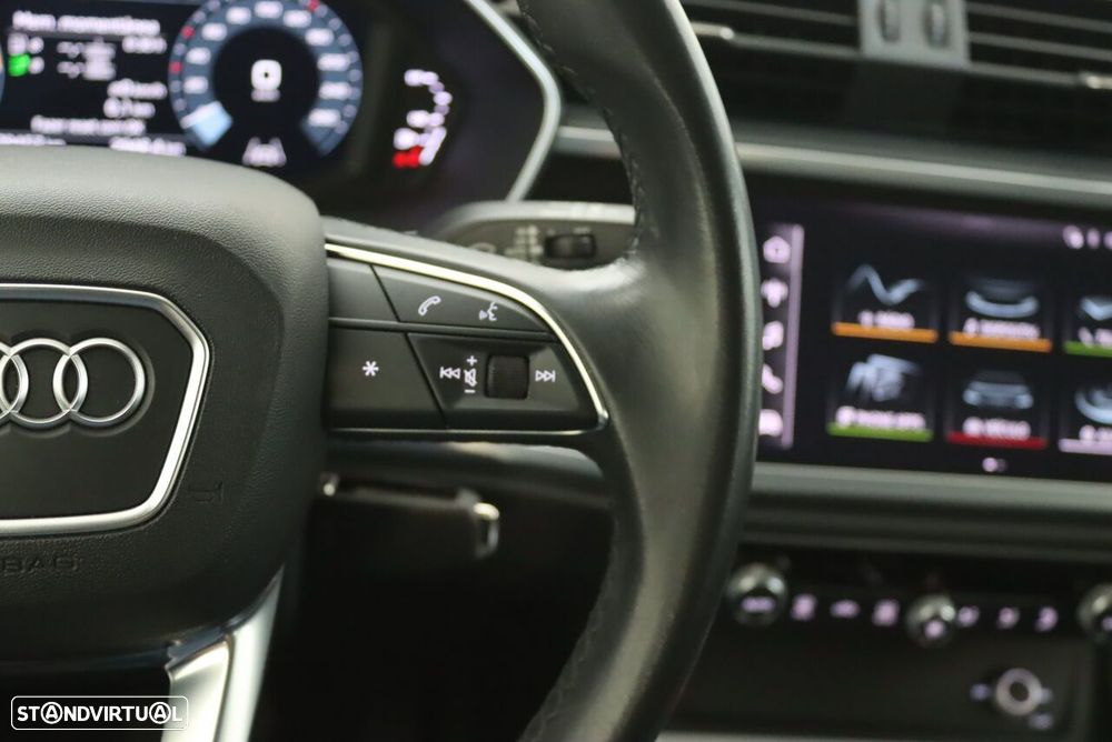 Audi Q3 45 TFSIe S tronic - 16