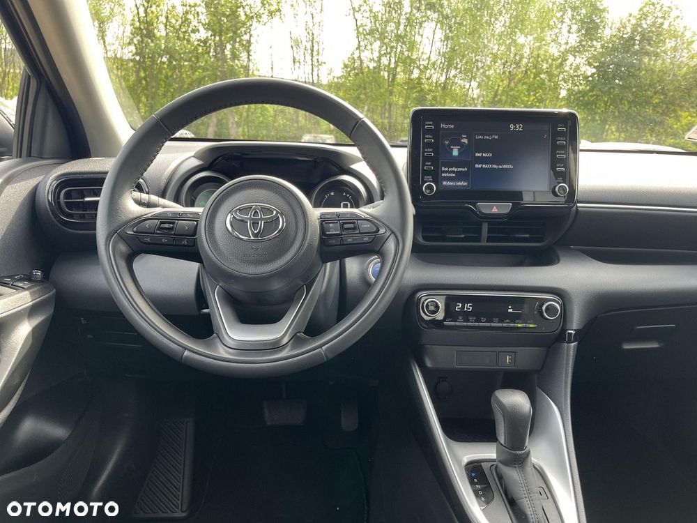 Toyota Yaris Hybrid 1.5 Style - 13