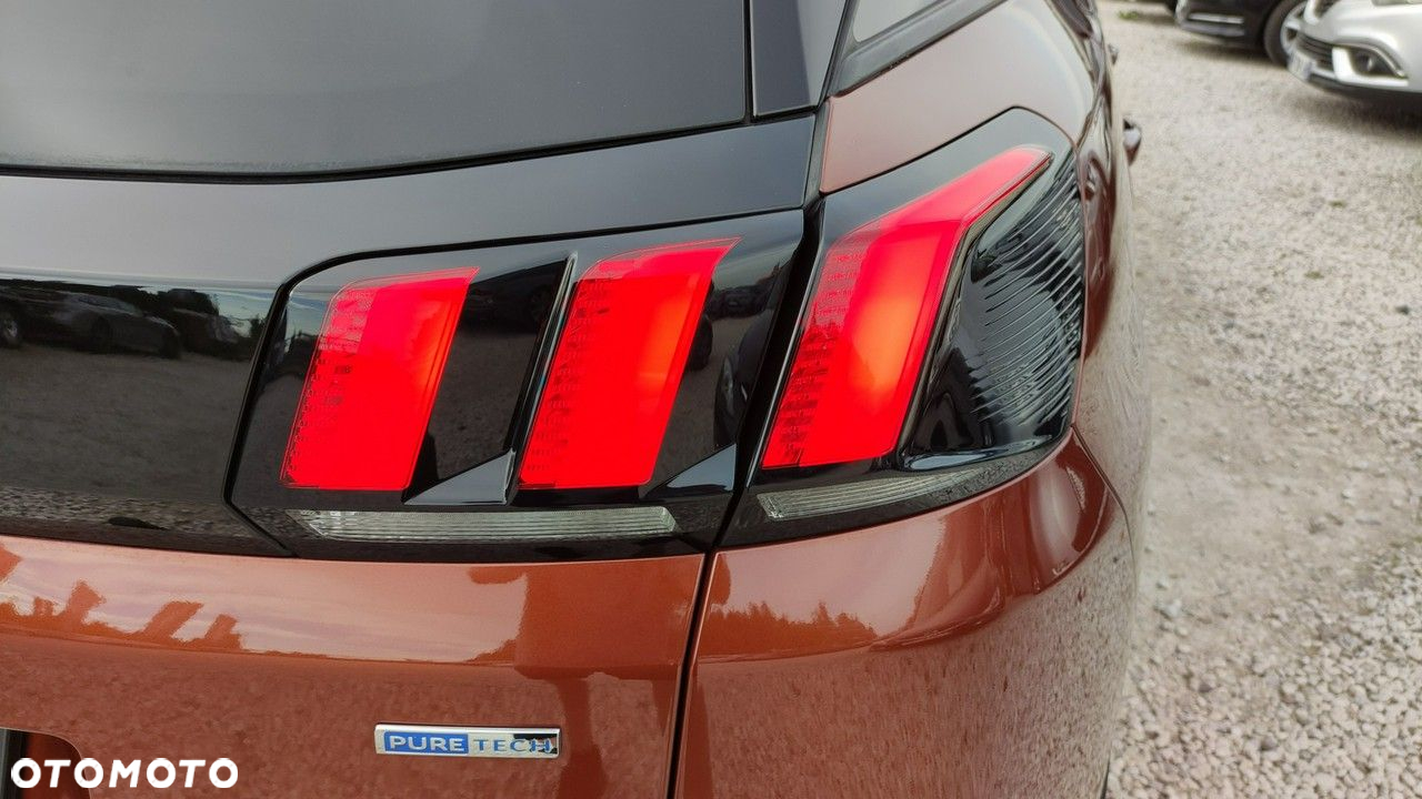 Peugeot 3008 - 17