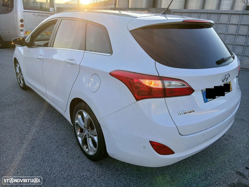 Hyundai i30 CW 1.6 CRDi Comfort - 5